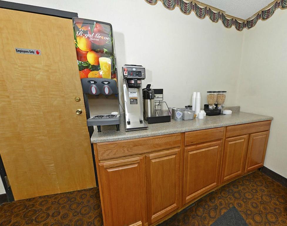 America'S Best Value Inn 스테이츠빌 외부 사진